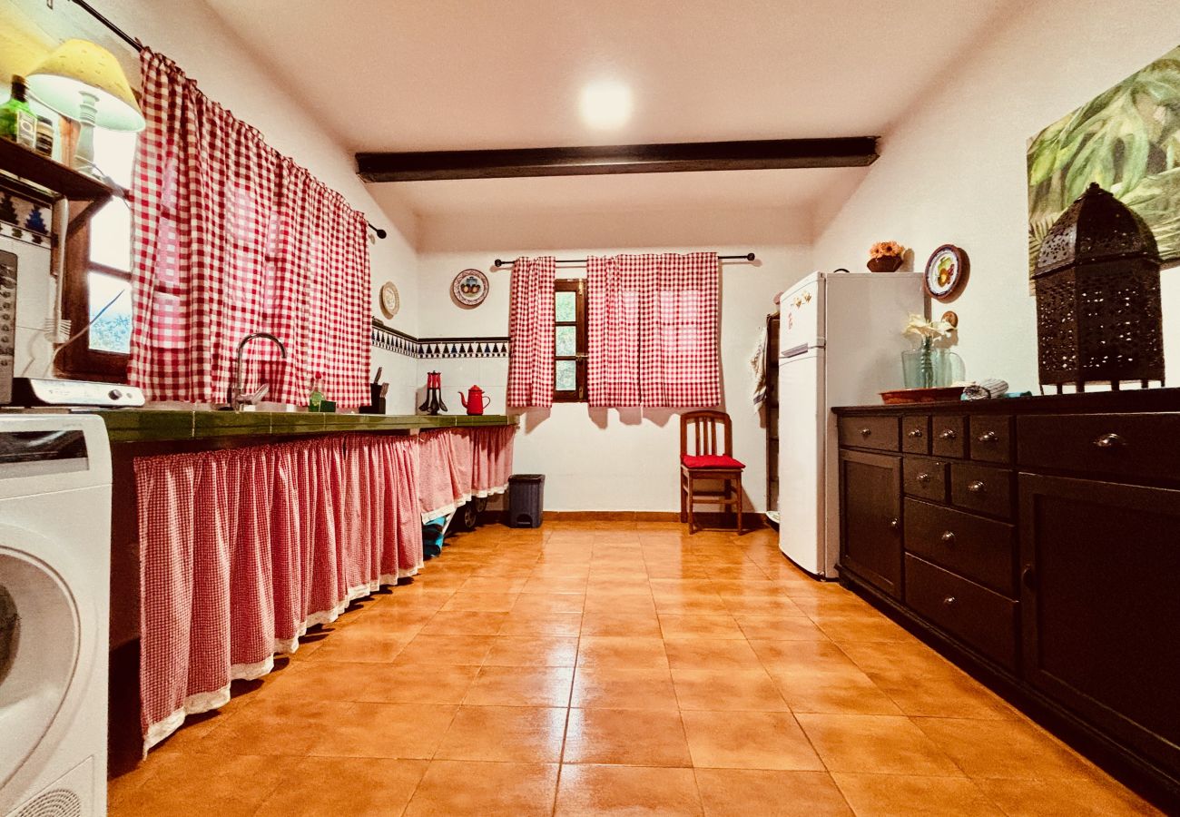 Chalet en Valsequillo - Click&Guest - Los Almendros