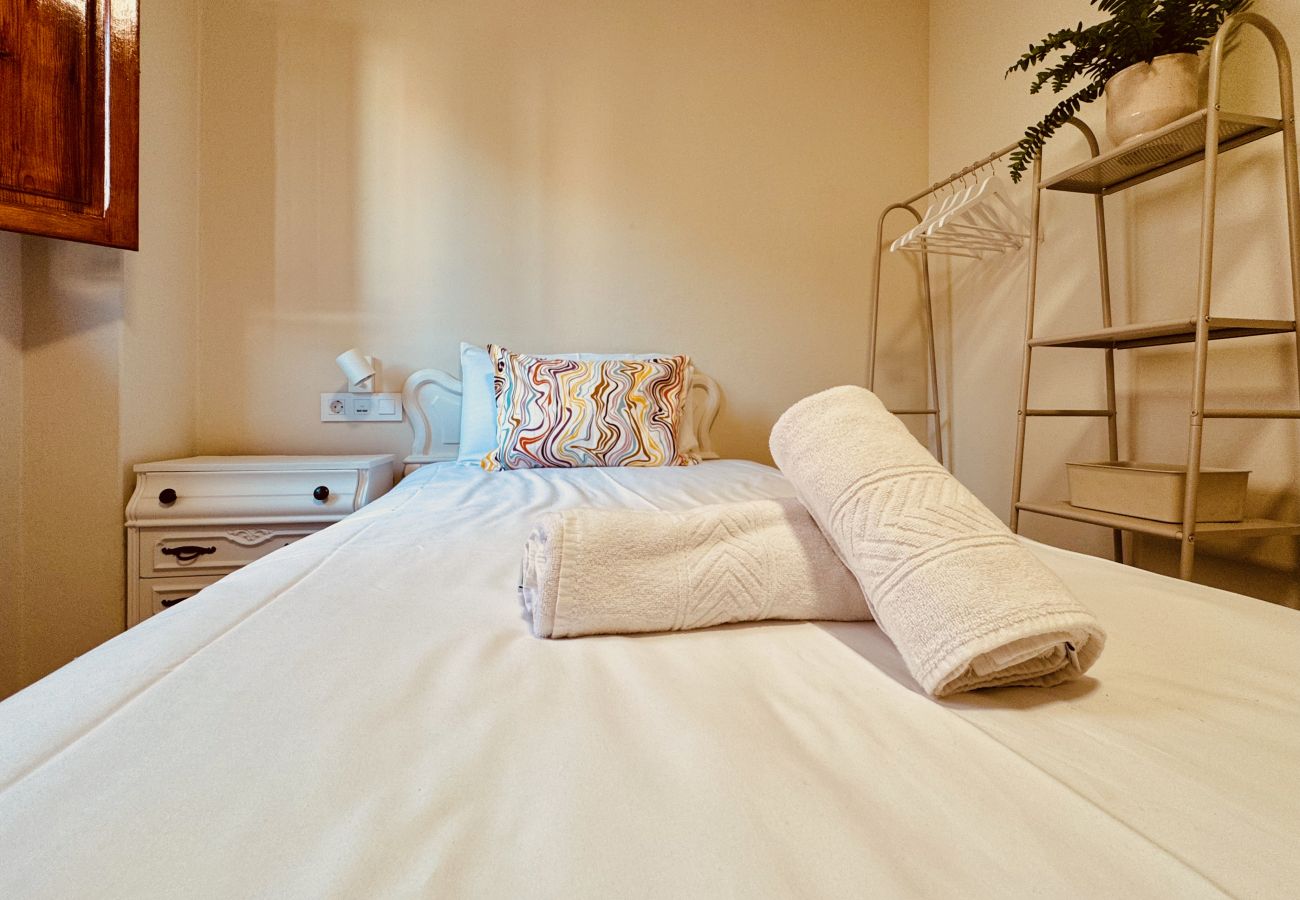 Apartamento en Santa Lucía de Tirajana - Click&Guest - Cosmopolis 1