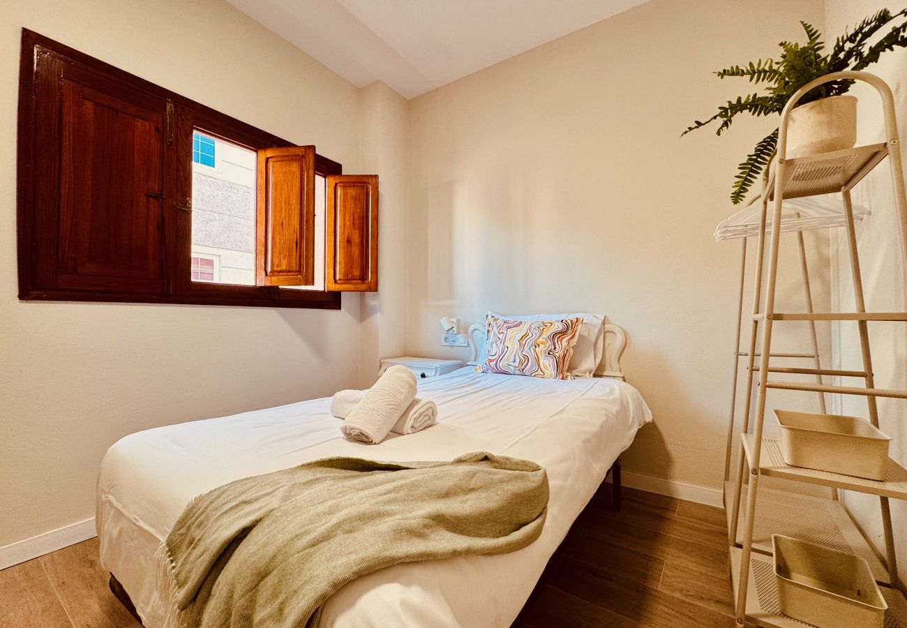 Apartamento en Santa Lucía de Tirajana - Click&Guest - Cosmopolis 1
