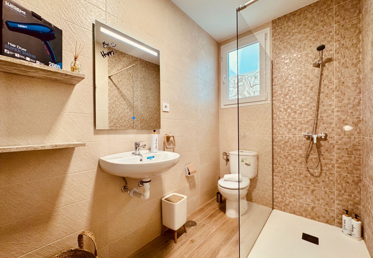 Apartamento en Santa Lucía de Tirajana - Click&Guest - Cosmopolis 1