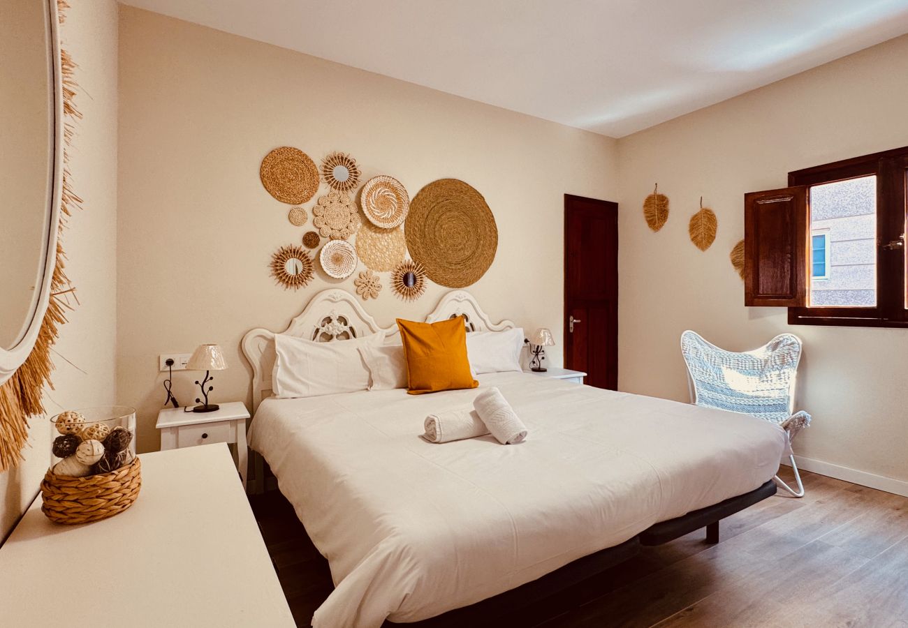 Apartamento en Santa Lucía de Tirajana - Click&Guest - Cosmopolis 1