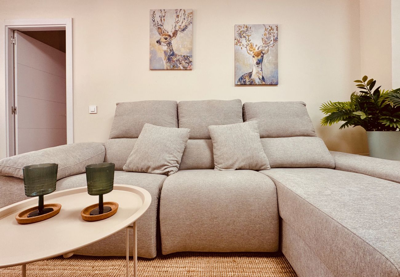 Apartamento en Santa Lucía de Tirajana - Click&Guest - Cosmopolis 1