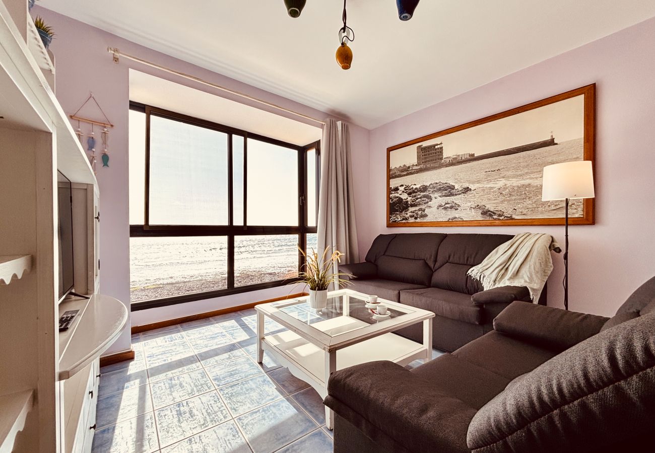 Apartamento en Agüimes - Click&Guest - Radiant Home with Sea Views