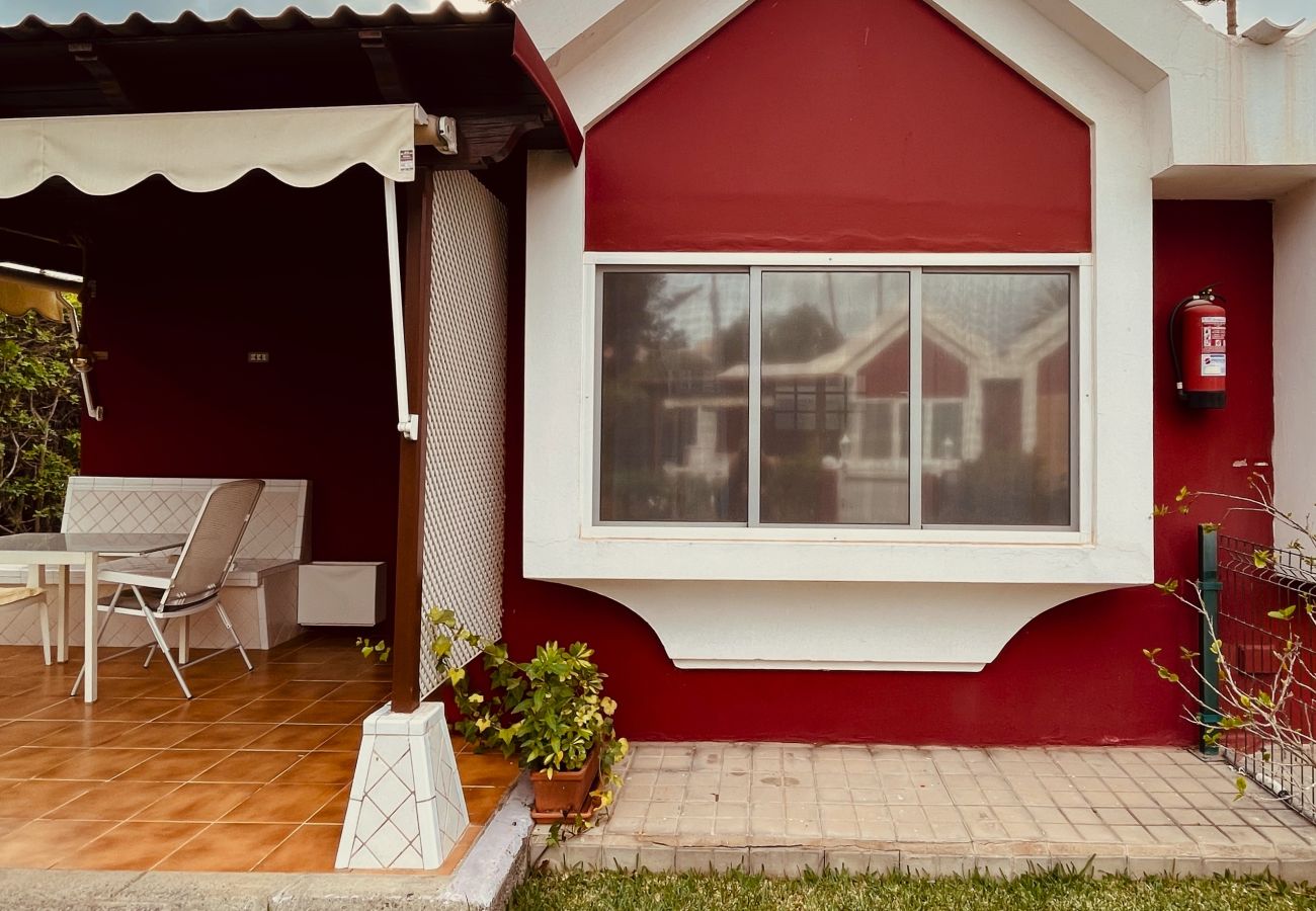 Apartamento en San Bartolomé de Tirajana - Click&Guest - Azure Sands in Maspalomas