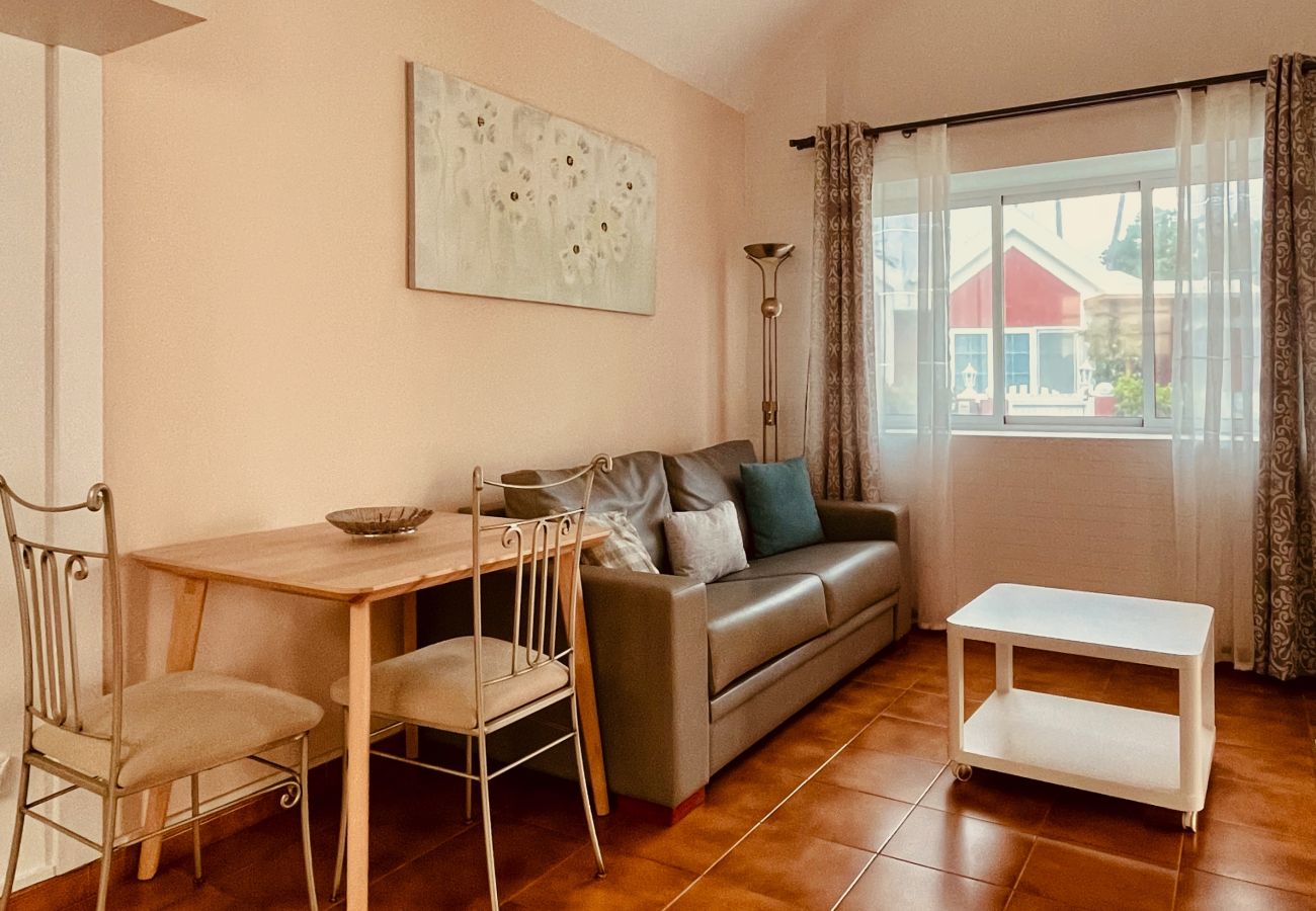 Apartamento en San Bartolomé de Tirajana - Click&Guest - Azure Sands in Maspalomas