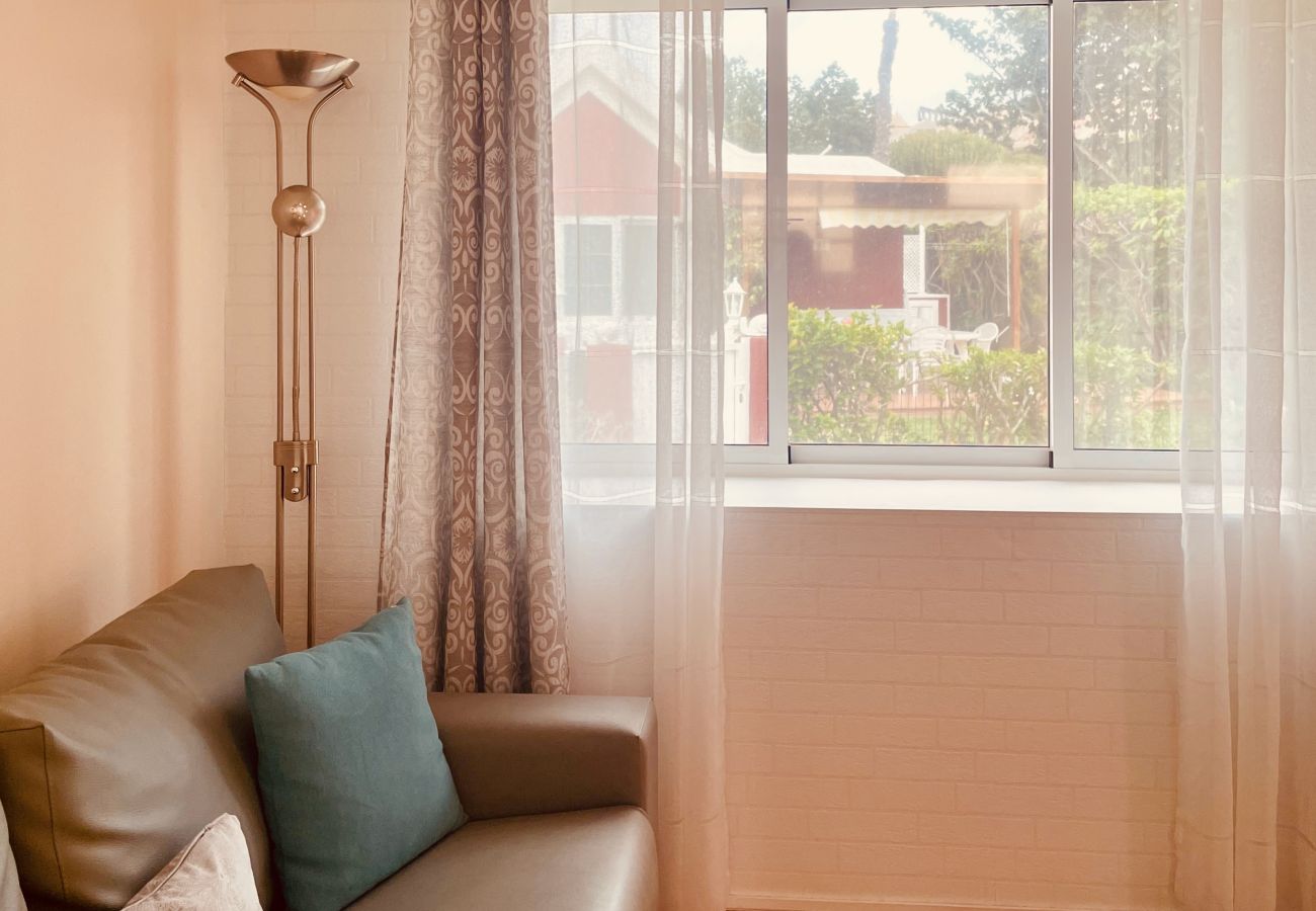 Apartamento en San Bartolomé de Tirajana - Click&Guest - Azure Sands in Maspalomas