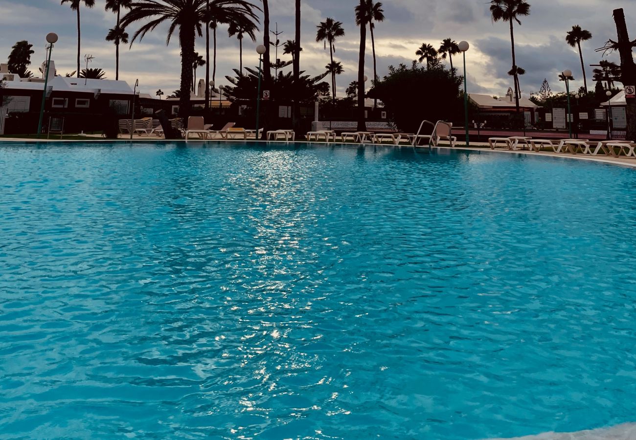 Apartamento en San Bartolomé de Tirajana - Click&Guest - Azure Sands in Maspalomas