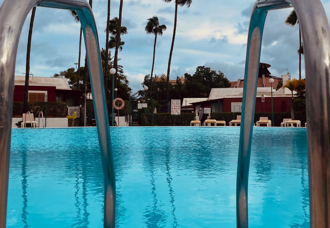 Apartamento en San Bartolomé de Tirajana - Click&Guest - Azure Sands in Maspalomas