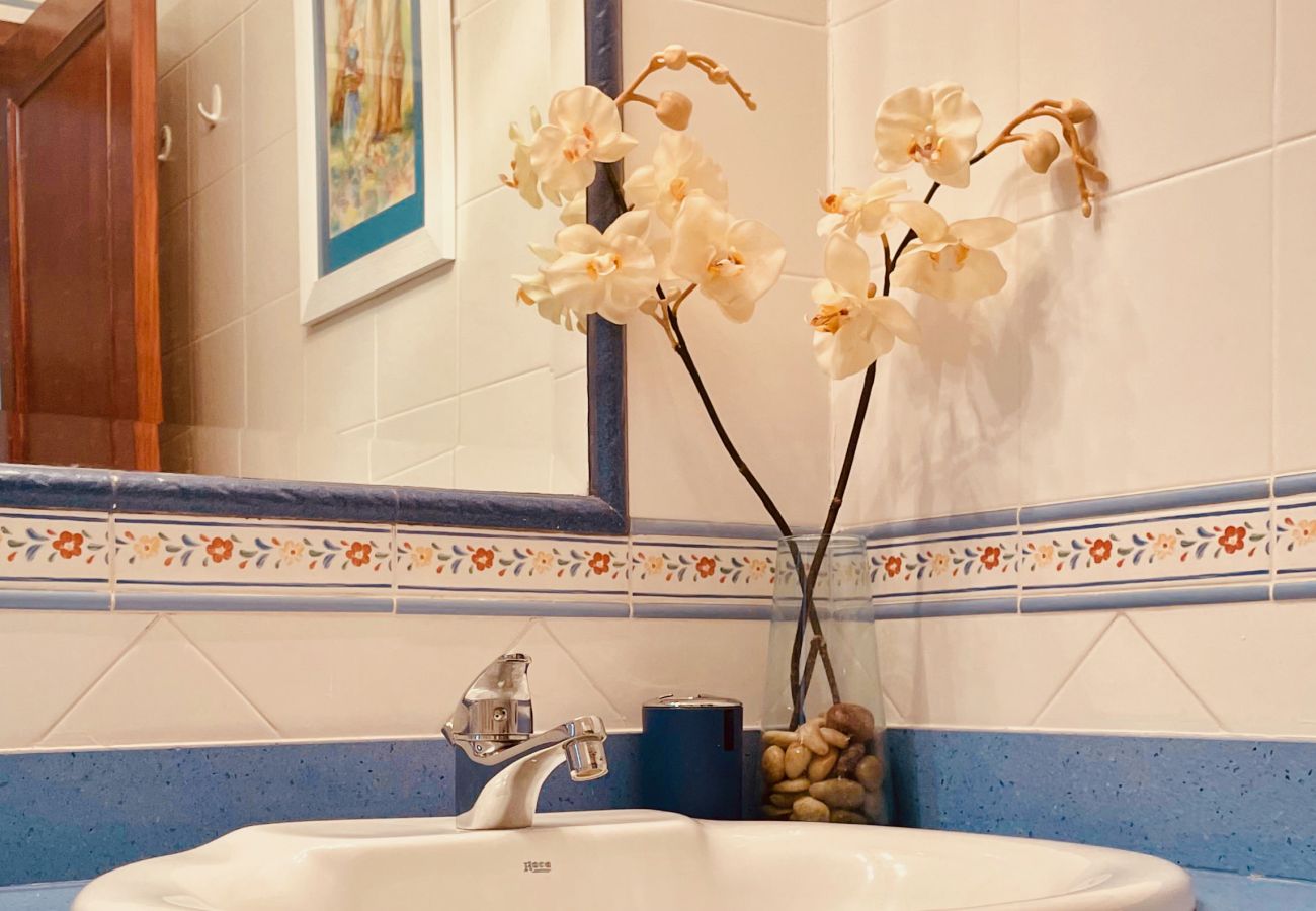 Apartamento en Mogán - Fresh Flat with Terrace in Puerto Rico