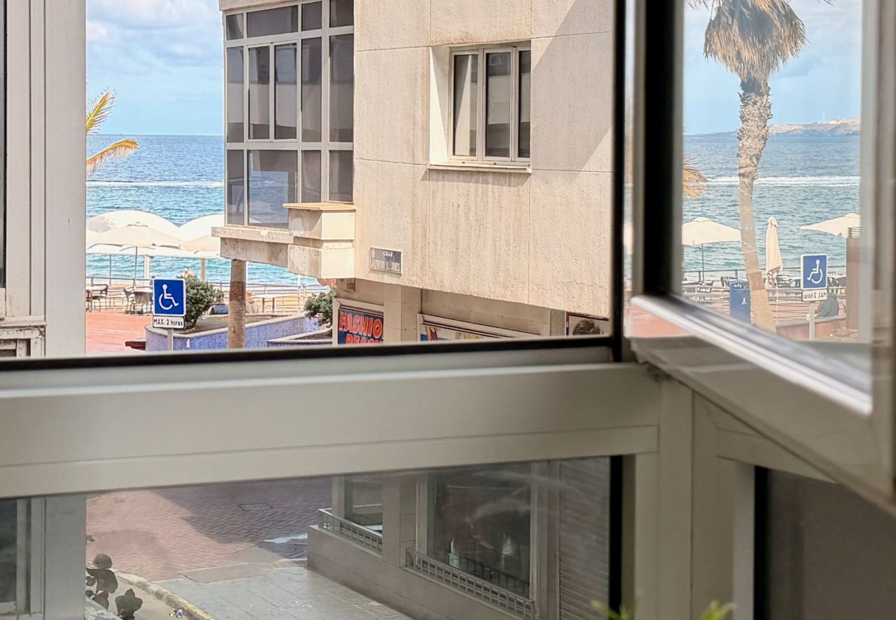 Apartamento en Las Palmas de Gran Canaria - Click&Guest - Vivienda Vacacional Las Canteras