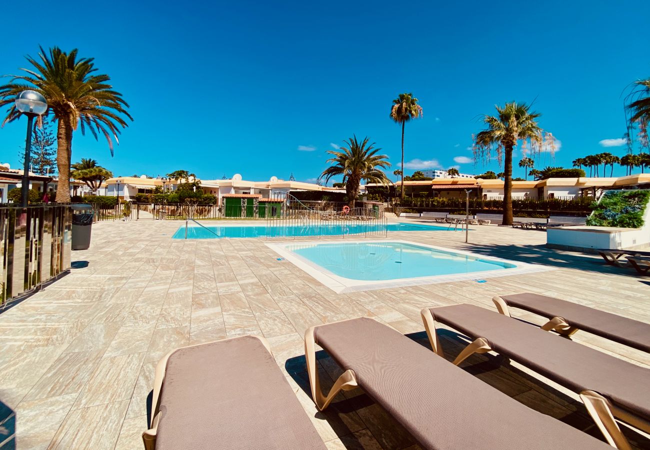 Bungalow in Maspalomas - Click&Guest - Casa Queer