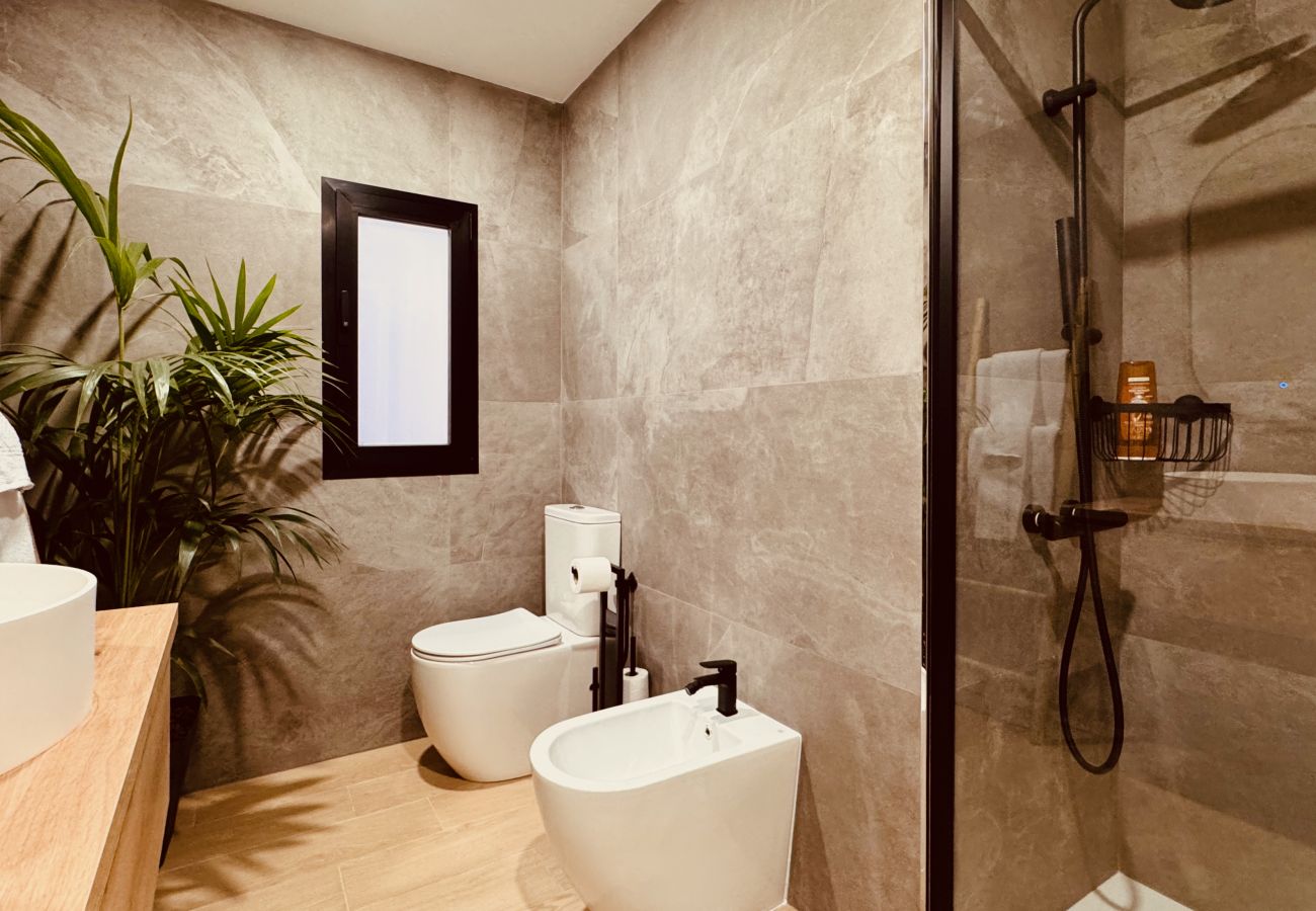 Stadthaus in Maspalomas - Click&Guest - Jungle House in Maspalomas