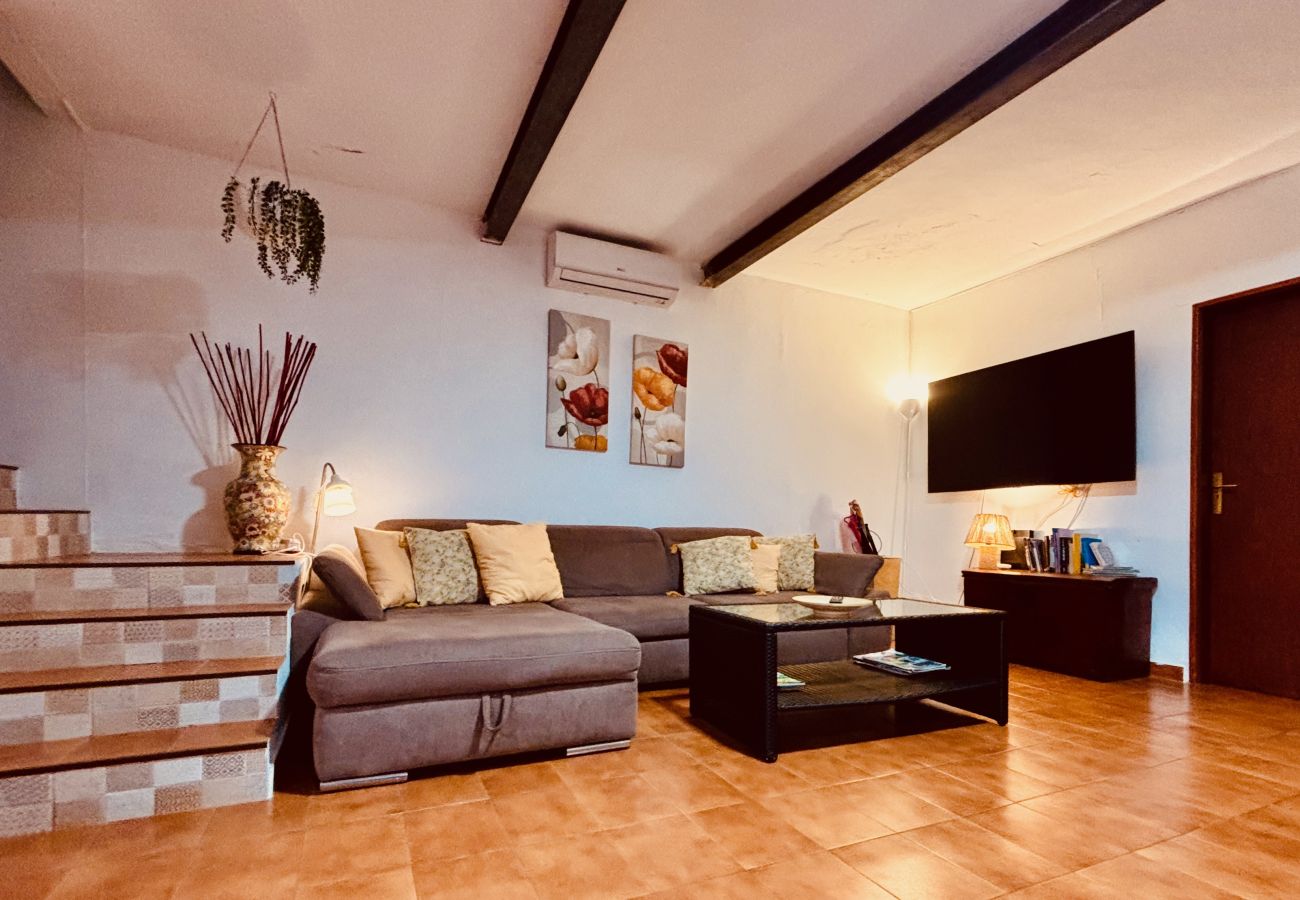 Chalet in Valsequillo - Click&Guest - Los Almendros