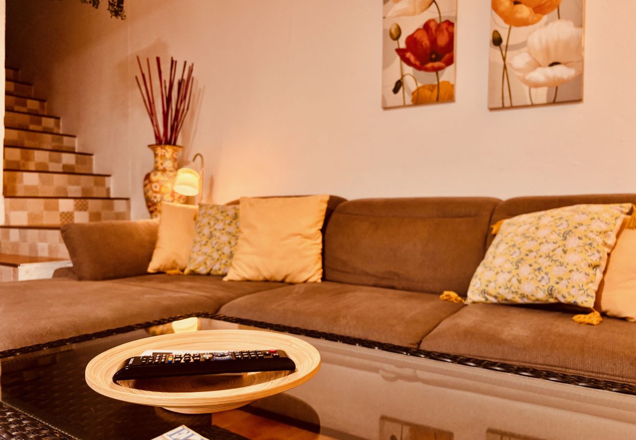 Chalet in Valsequillo - Click&Guest - Los Almendros