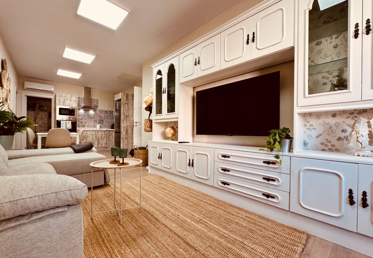 Ferienwohnung in Santa Lucía de Tirajana - Click&Guest - Cosmopolis 1
