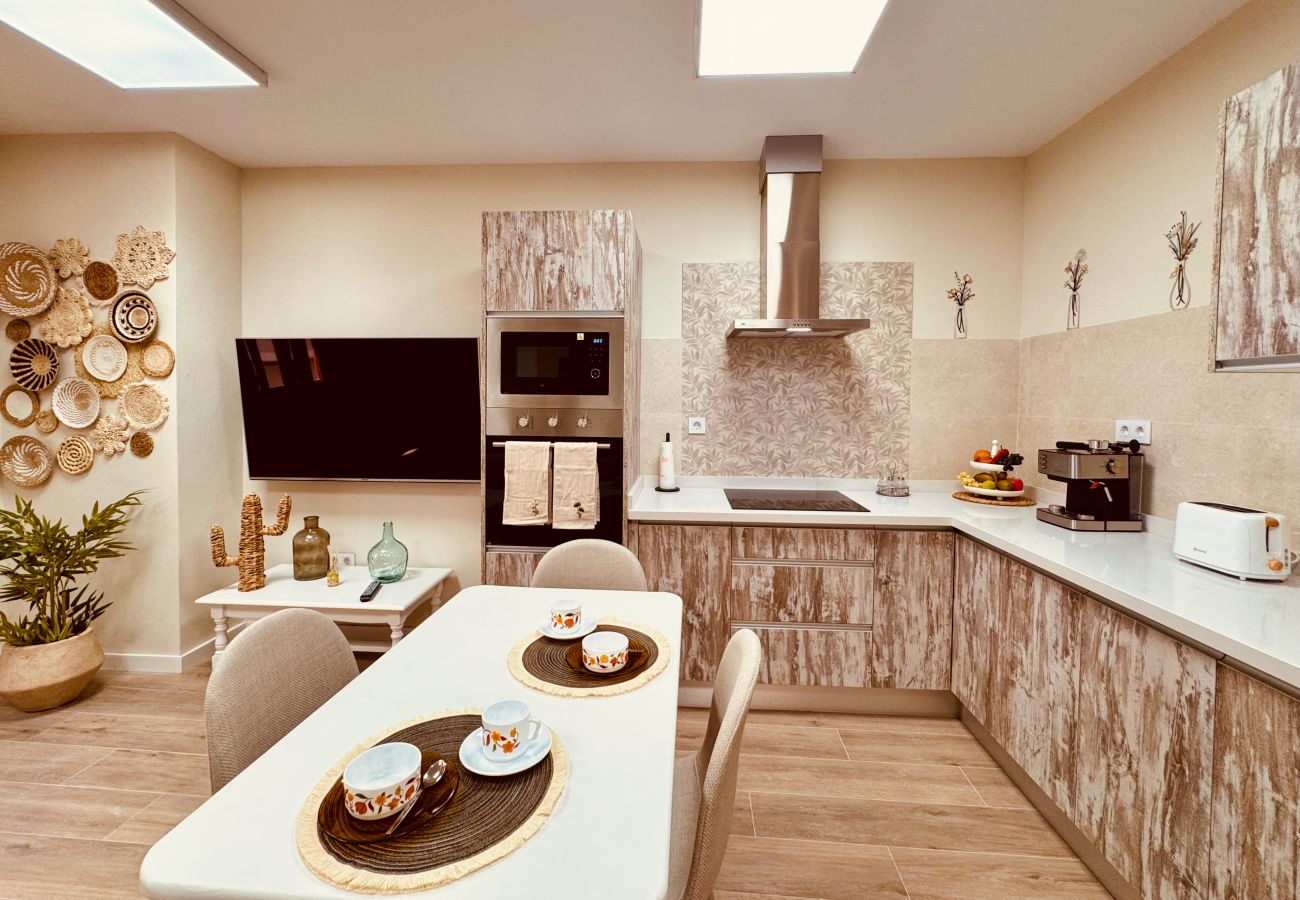 Ferienwohnung in Santa Lucía de Tirajana - Click&Guest - Cosmopolis 2