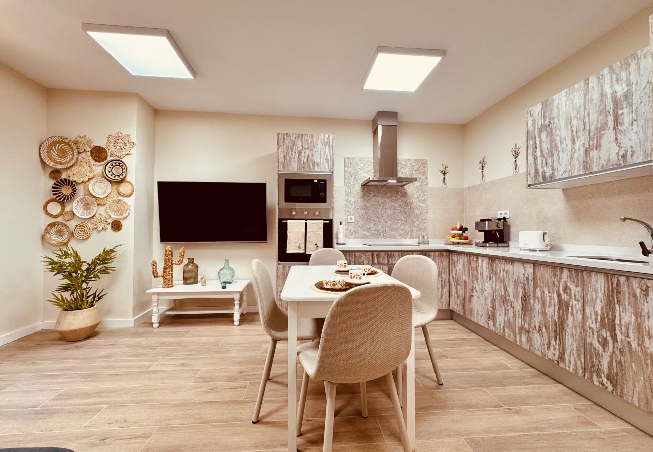 Ferienwohnung in Santa Lucía de Tirajana - Click&Guest - Cosmopolis 2