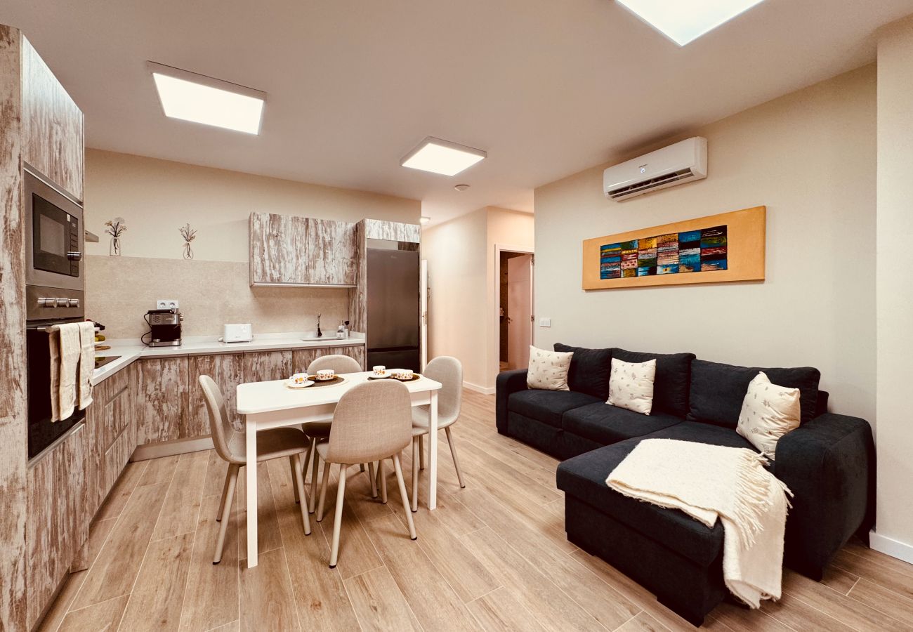 Ferienwohnung in Santa Lucía de Tirajana - Click&Guest - Cosmopolis 2