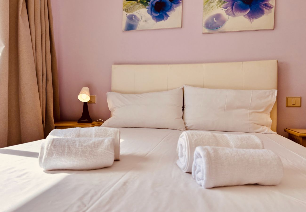 Ferienwohnung in Agüimes - Click&Guest - Radiant Home with Sea Views