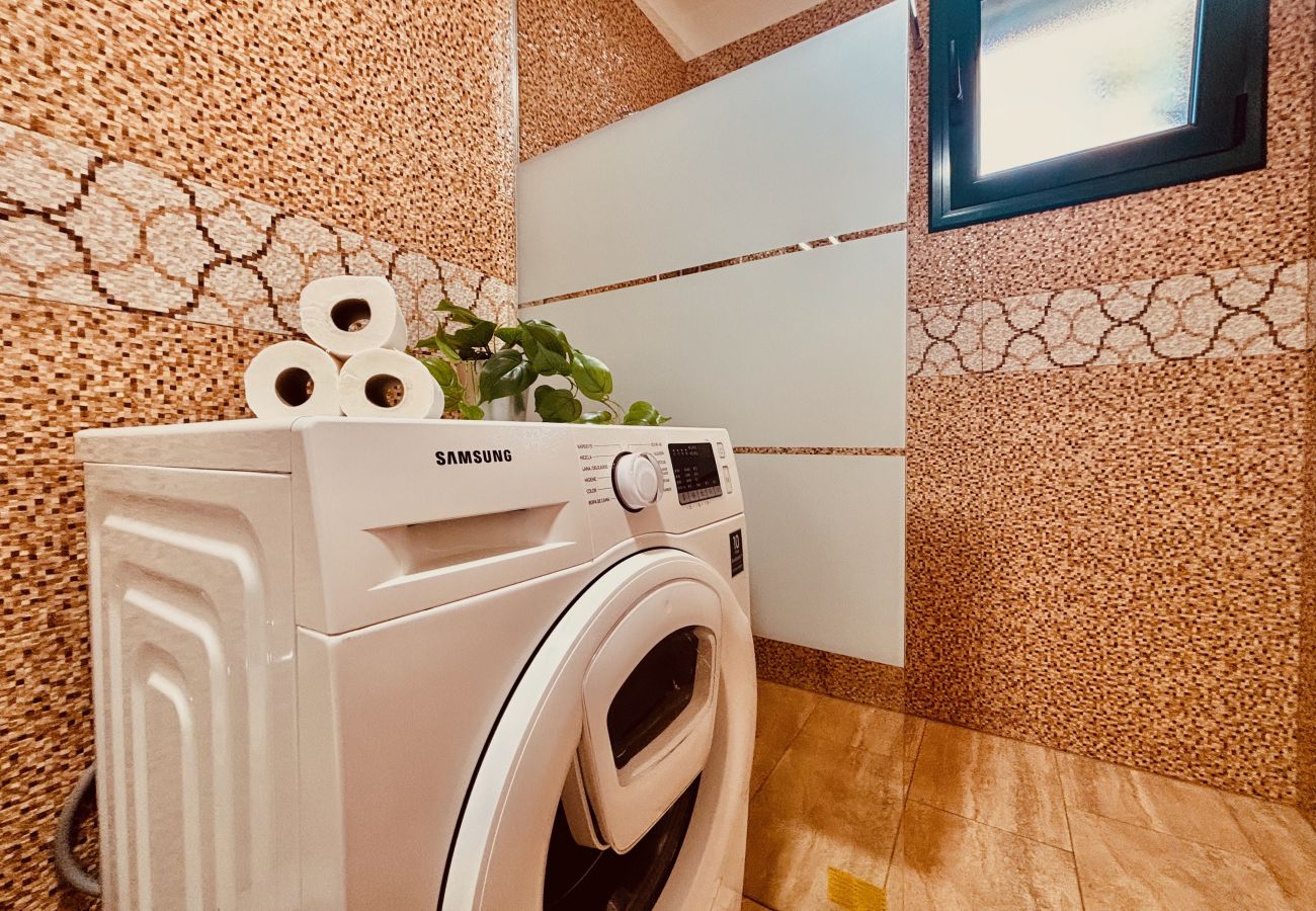 Doppelhaushälfte in San Bartolomé de Tirajana - Tropical Horizon Escape in Maspalomas