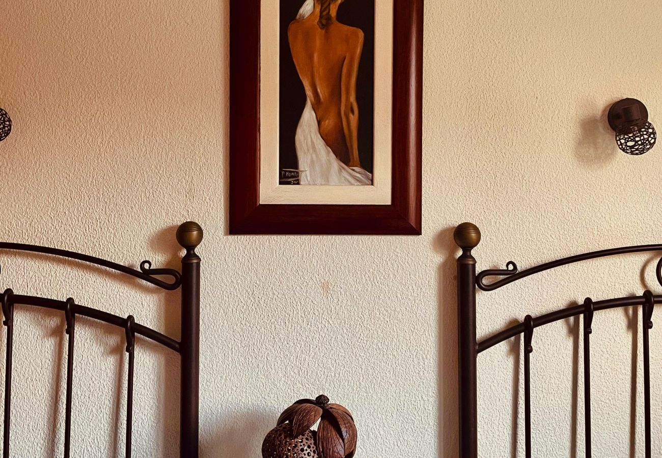 Ferienwohnung in Mogán - Fresh Flat with Terrace in Puerto Rico