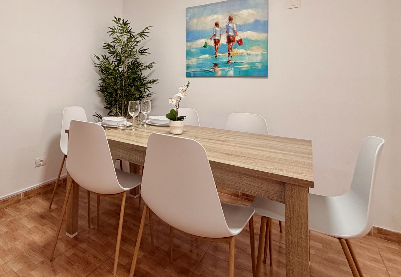 Ferienwohnung in Agüimes - Click&Guest - Seaside Serenity House