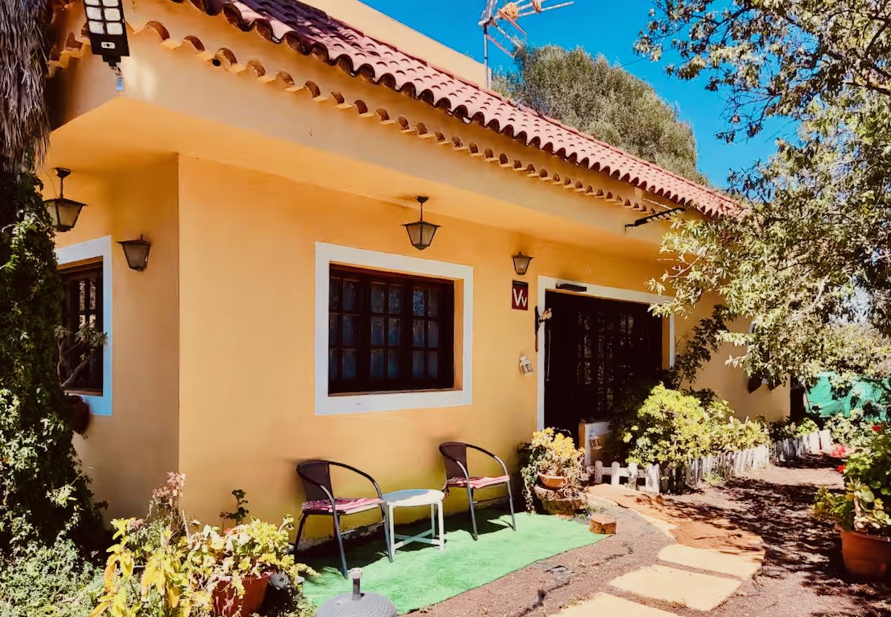 Chalet in Valsequillo - Click&Guest - Los Almendros