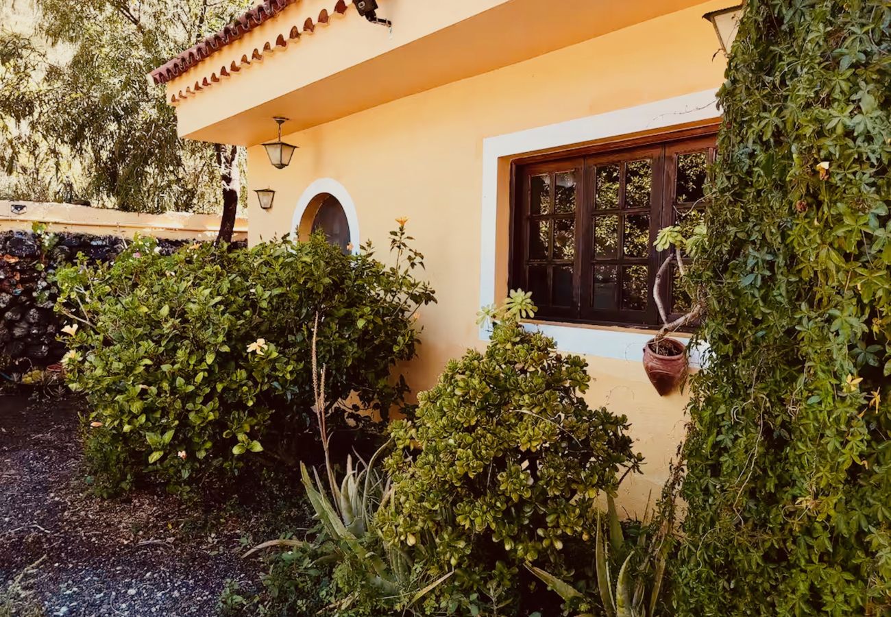 Chalet in Valsequillo - Click&Guest - Los Almendros