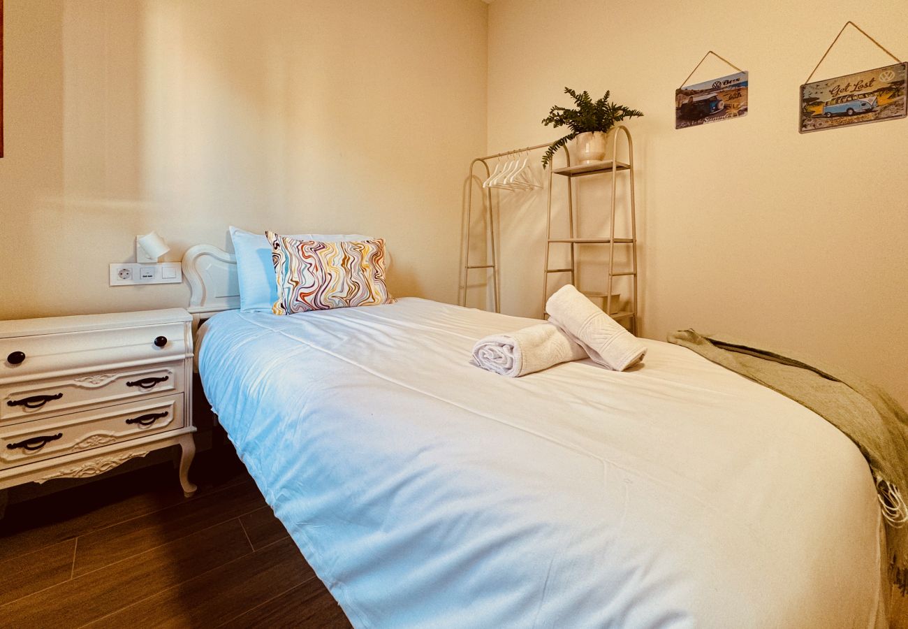 Apartment in Santa Lucía de Tirajana - Click&Guest - Cosmopolis 1