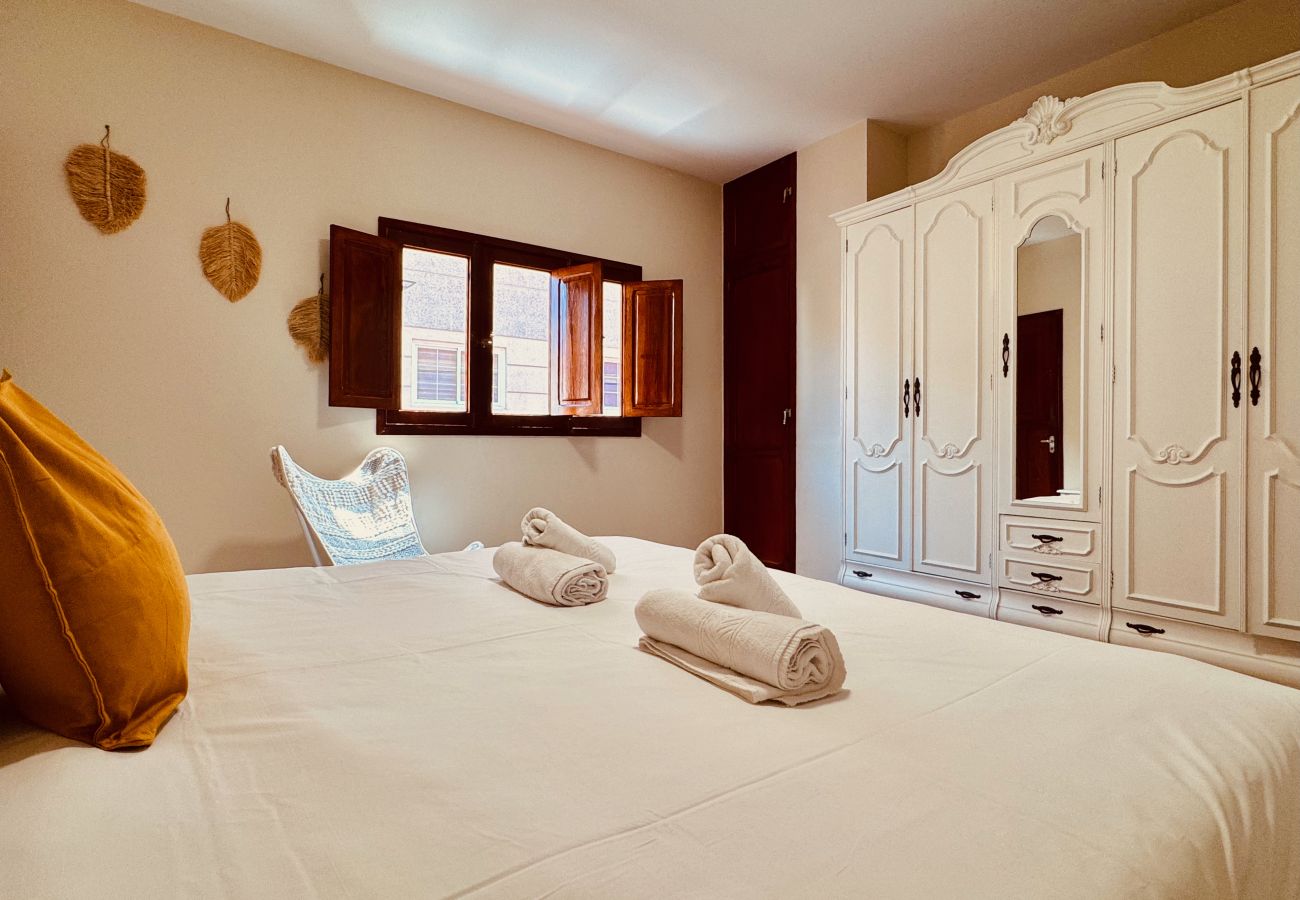 Apartment in Santa Lucía de Tirajana - Click&Guest - Cosmopolis 1
