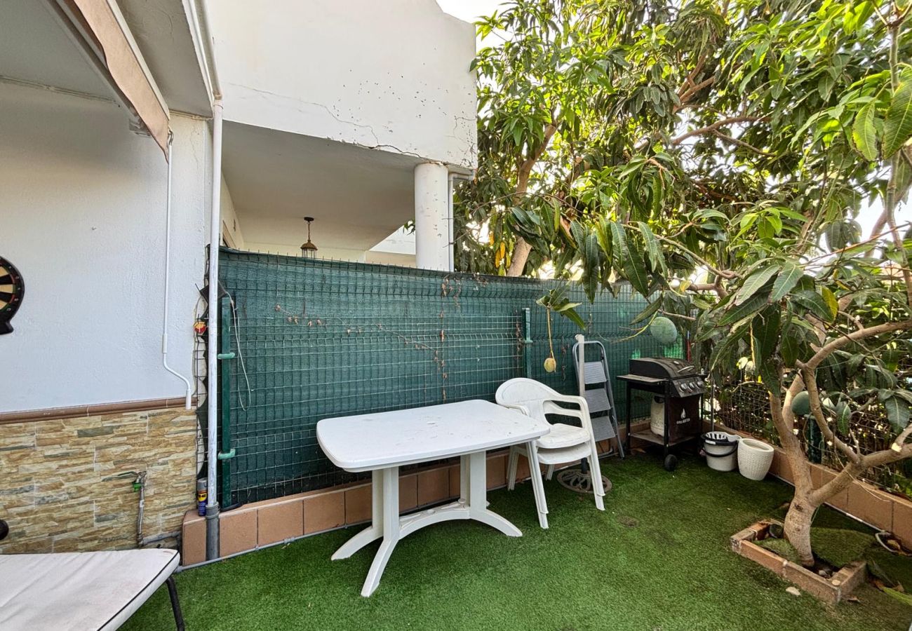 Bungalow in San Bartolomé de Tirajana - Click&Guest - Pool View Terrace in Maspalomas