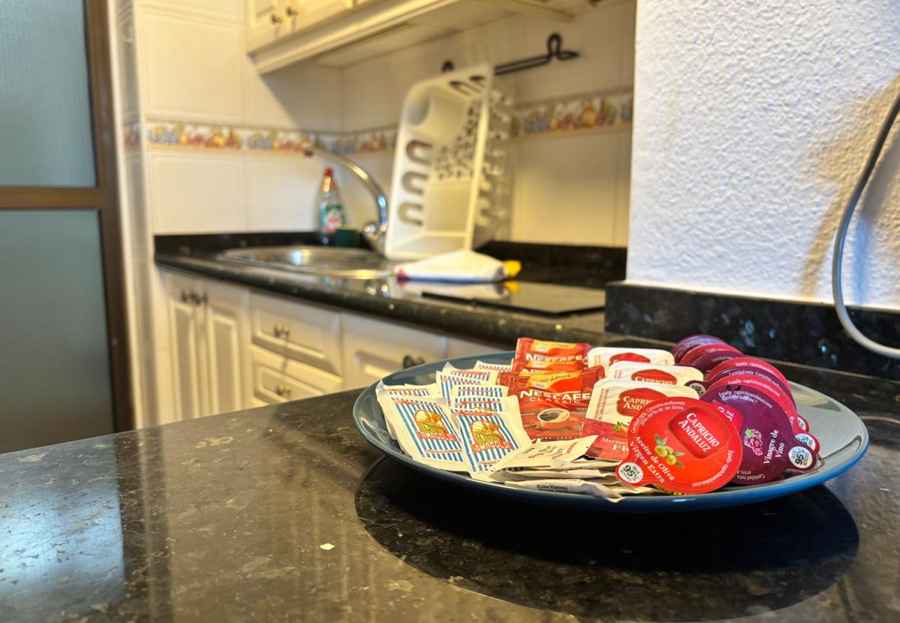 Bungalow in San Bartolomé de Tirajana - Click&Guest - Pool View Terrace in Maspalomas