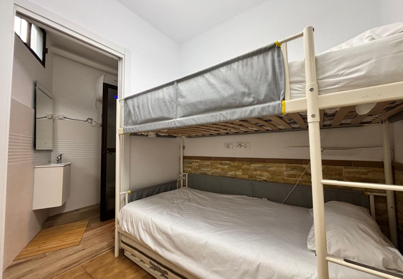 Bungalow in San Bartolomé de Tirajana - Click&Guest - Pool View Terrace in Maspalomas