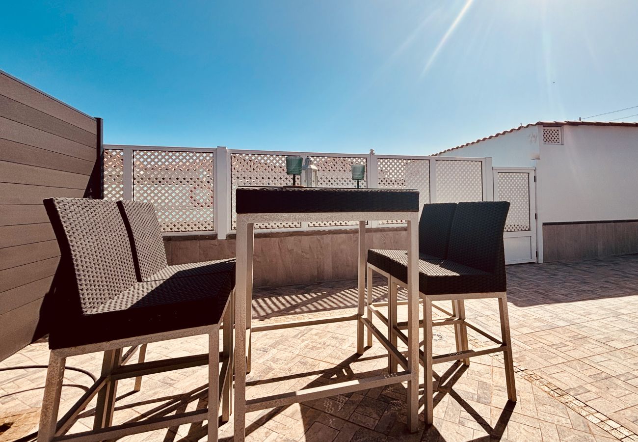 Terraced House in San Bartolomé de Tirajana - Tropical Horizon Escape in Maspalomas
