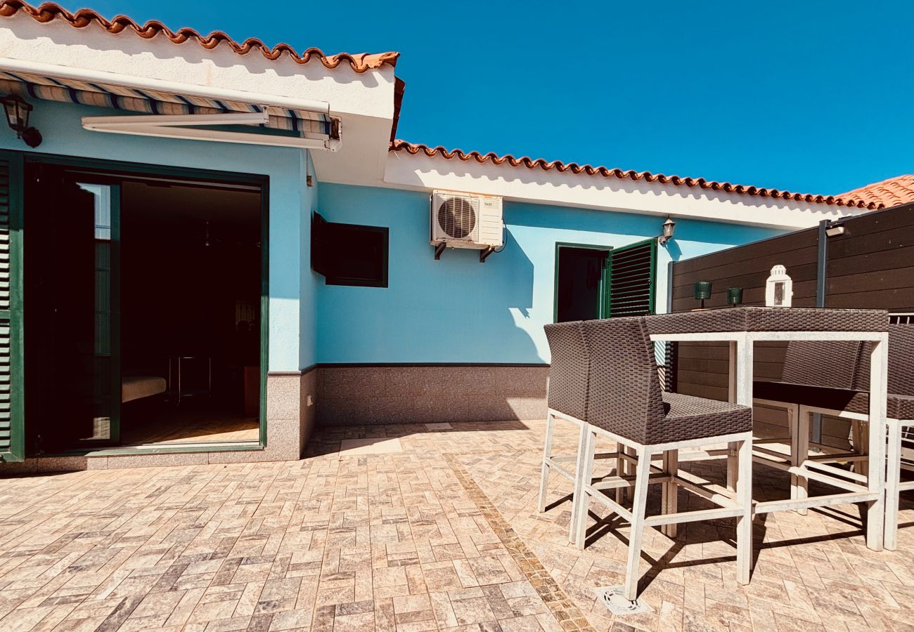 Terraced House in San Bartolomé de Tirajana - Tropical Horizon Escape in Maspalomas