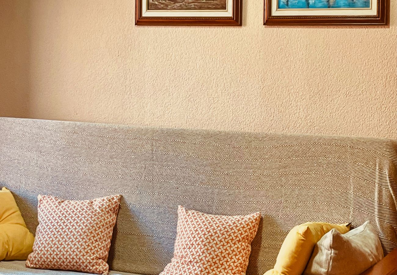 Apartment in Mogán - Fresh Flat with Terrace in Puerto Rico