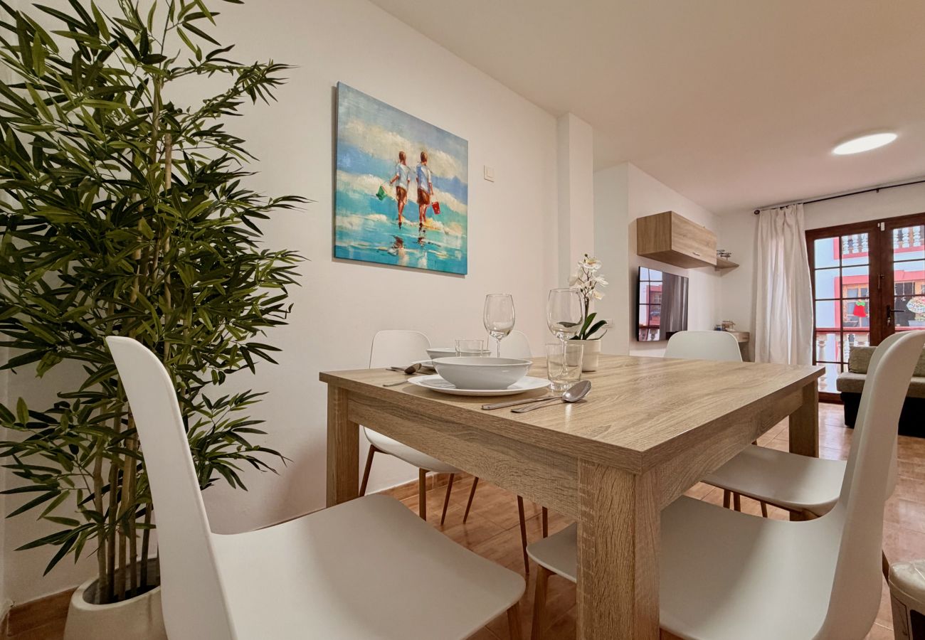 Apartment in Agüimes - Click&Guest - Seaside Serenity House