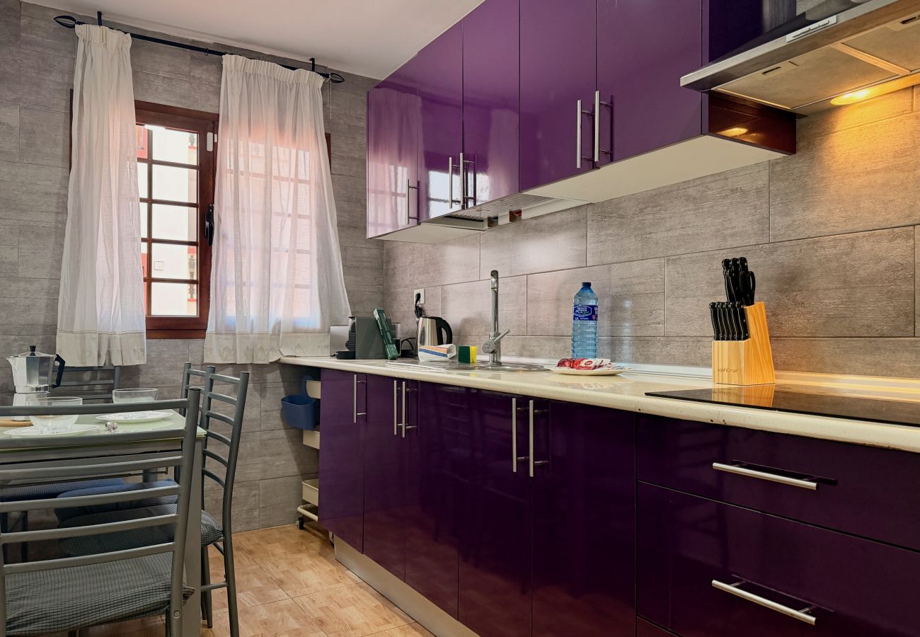 Apartment in Agüimes - Click&Guest - Seaside Serenity House