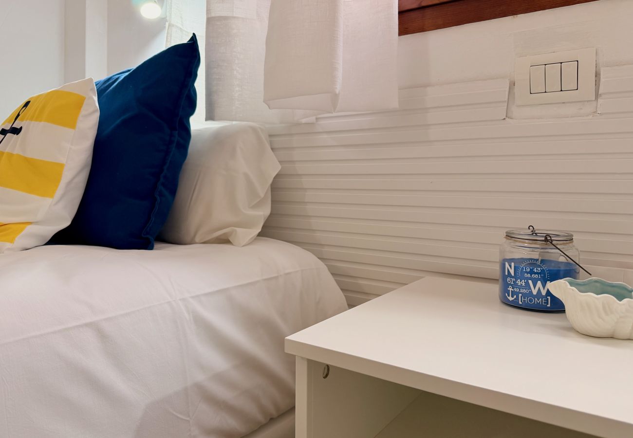 Apartment in Agüimes - Click&Guest - Seaside Serenity House