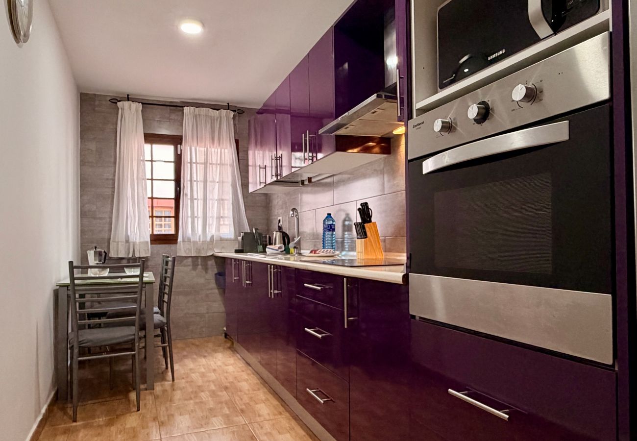 Apartment in Agüimes - Click&Guest - Seaside Serenity House