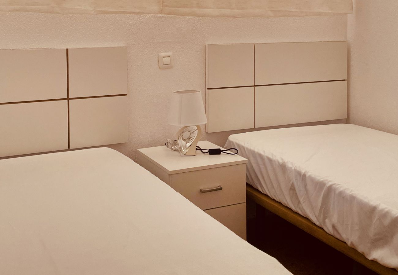 Apartment in San Bartolomé de Tirajana - Click&Guest · Golden Stay in Maspalomas