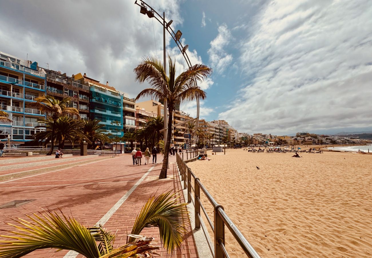 Apartment in Las Palmas de Gran Canaria - Click&Guest - Vivienda Vacacional Las Canteras