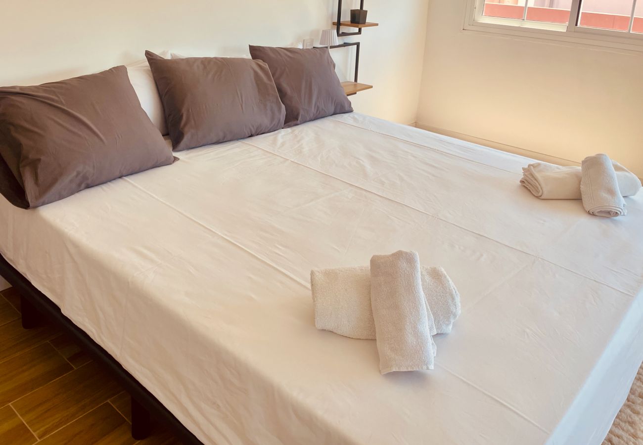 Apartment in Santa Lucía de Tirajana - Click&Guest - Doctoral Urbana 2