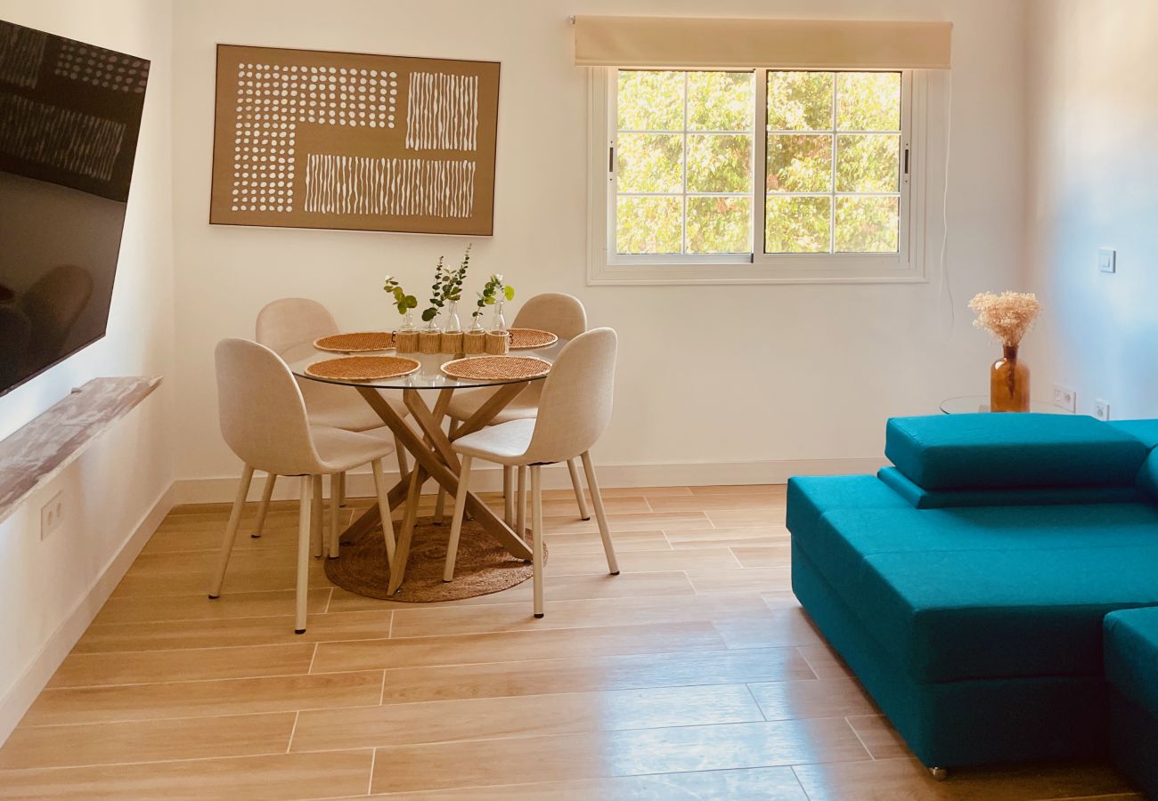 Apartment in Santa Lucía de Tirajana - Click&Guest - Doctoral Urbana 2