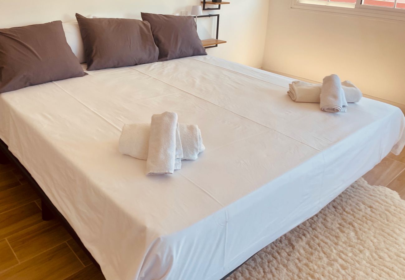 Apartment in Santa Lucía de Tirajana - Click&Guest - Doctoral Urbana 2