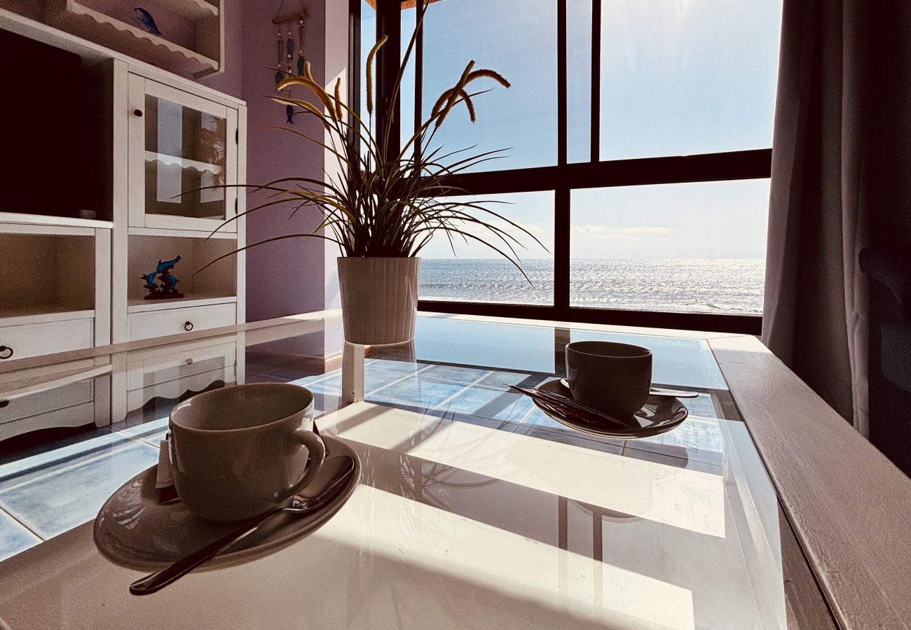 Appartement à Agüimes - Click&Guest - Radiant Home with Sea Views